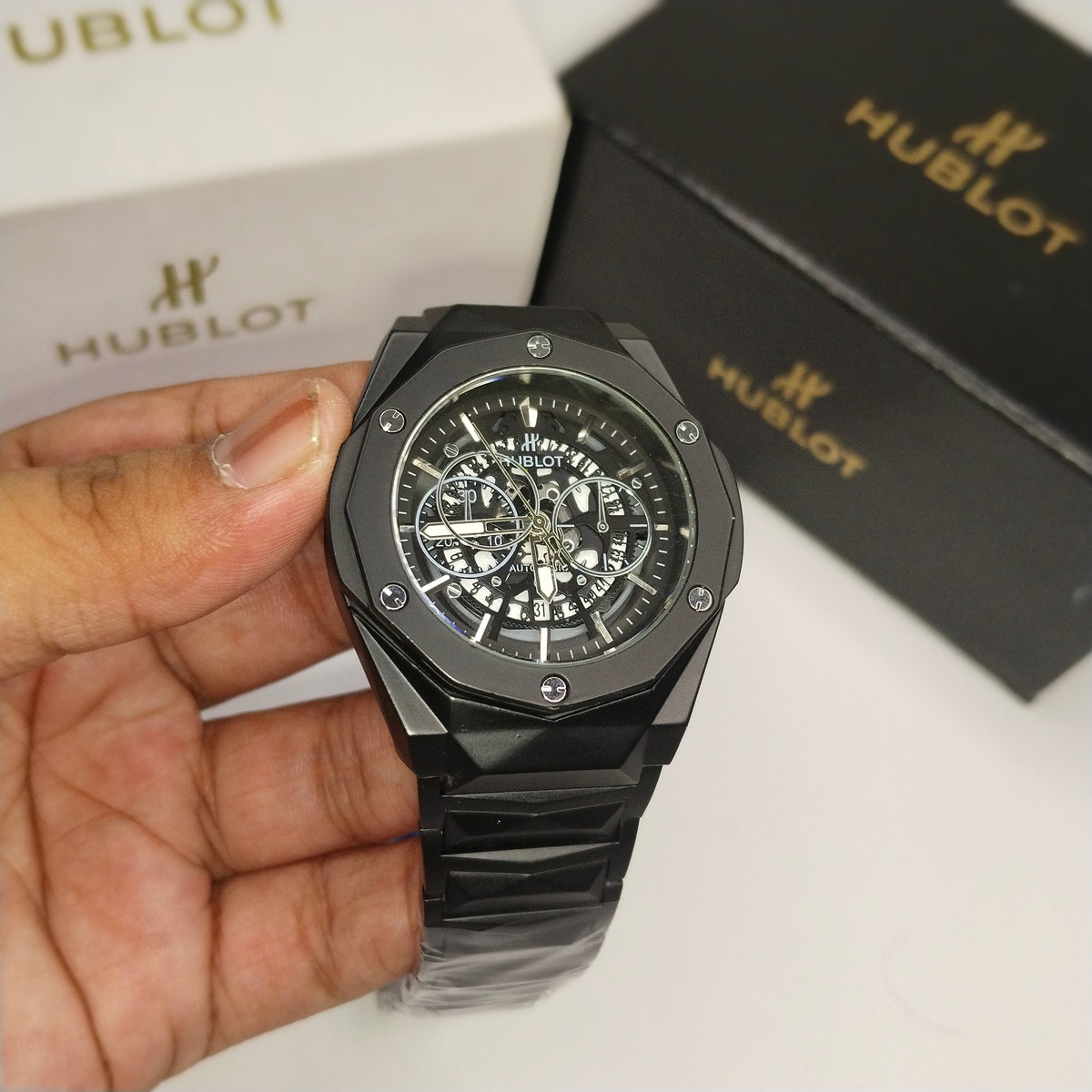Hublot Diamond Cut Black